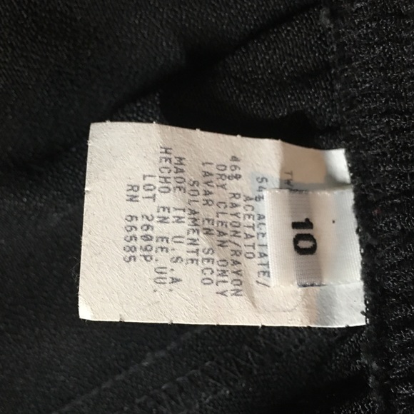 Perceptions- suit coat and skirt. W/ removable bib - Picture 3 of 13